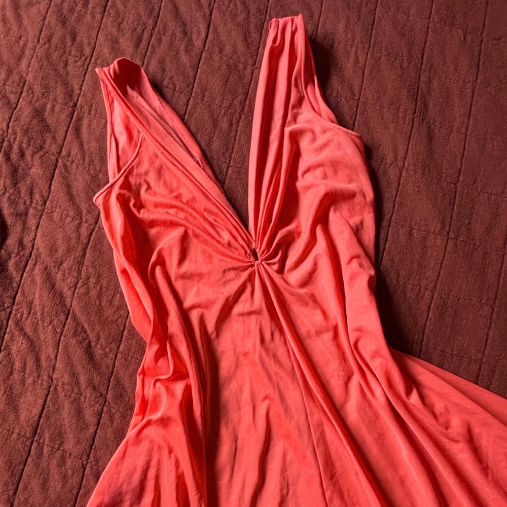 Vintage 60s coral slip and robe set